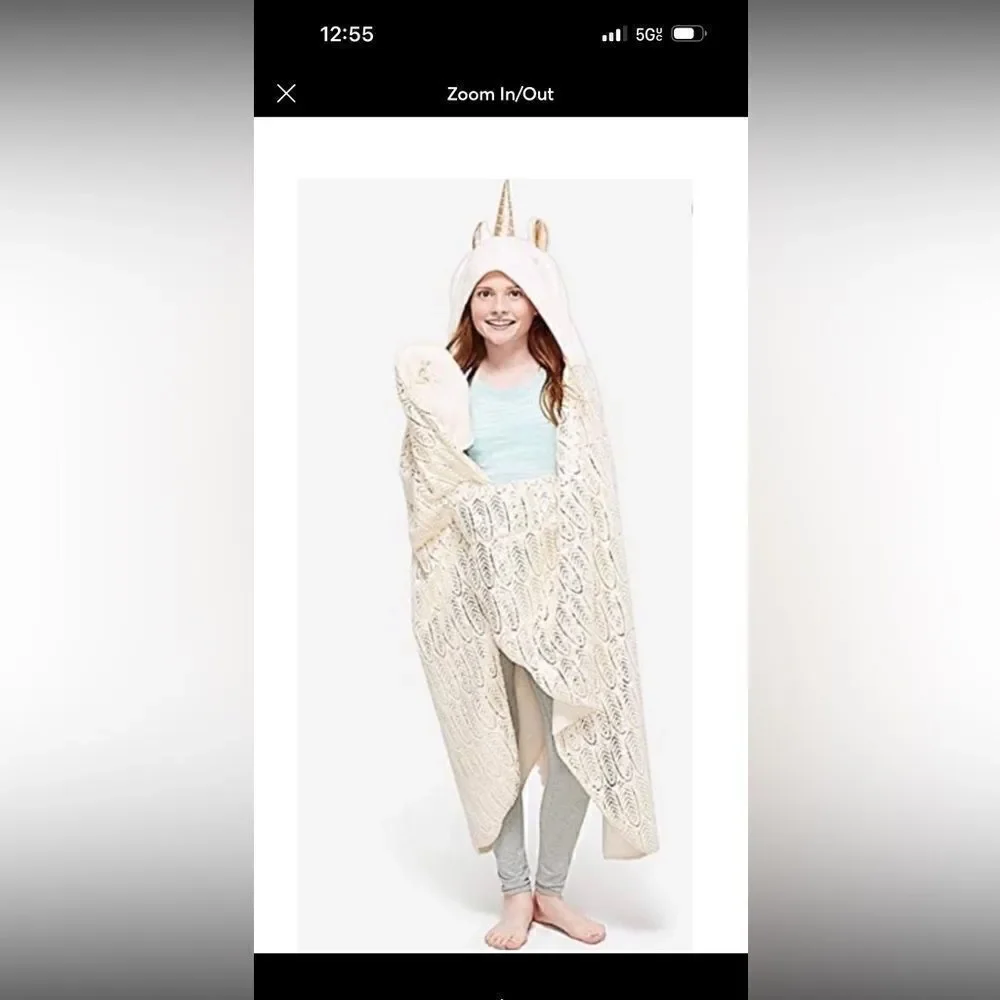 Justice unicorn/horse hooded blanket/throw/cape gold/white/cream